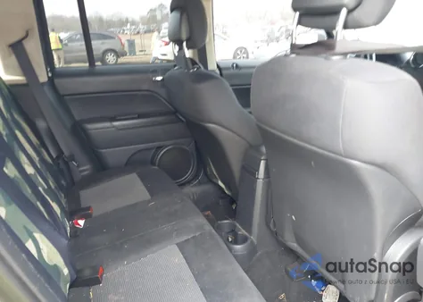 2012 Jeep Patriot Latitude z USA, uszkodzony, nr VIN 1C4NJRFB4CD552033